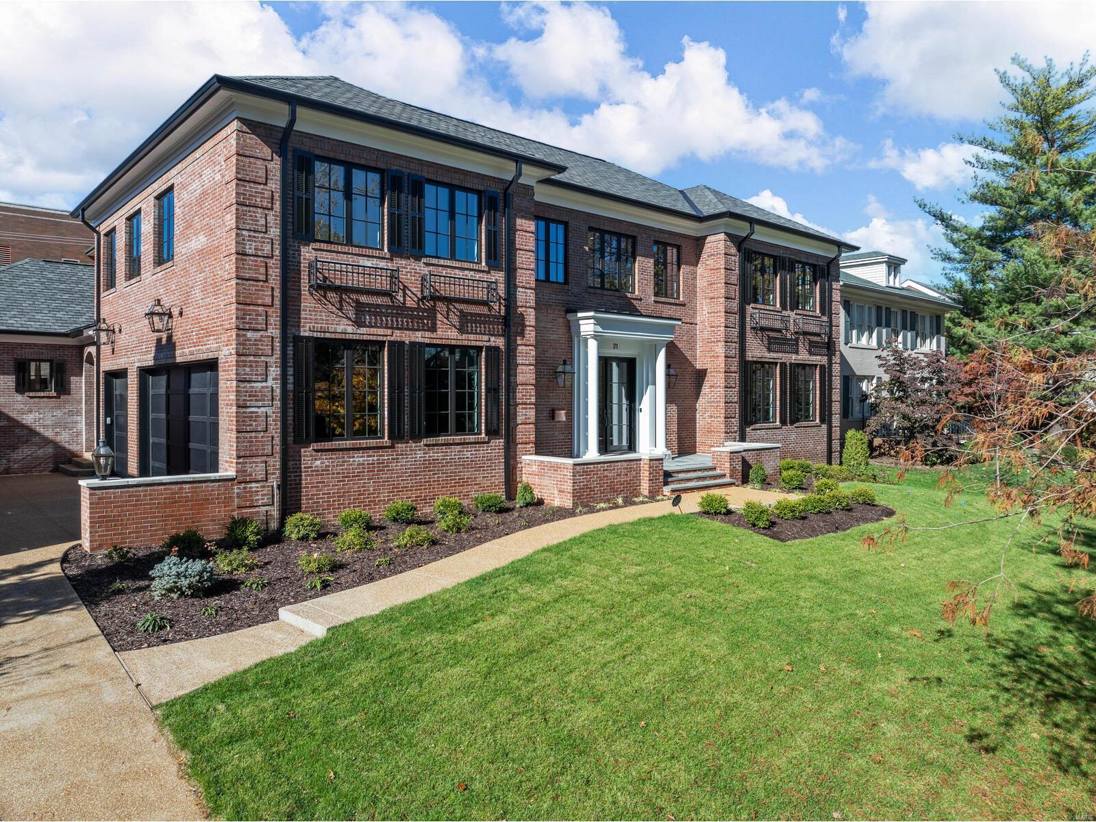 Hillcrest - Residential