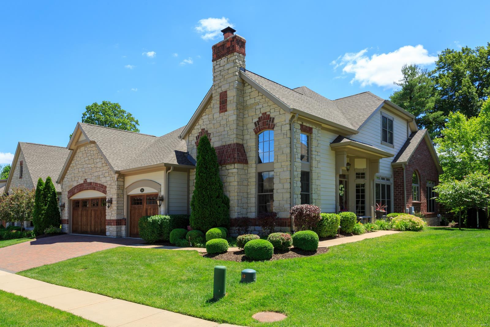 Villas At Meadowbrook - Residential