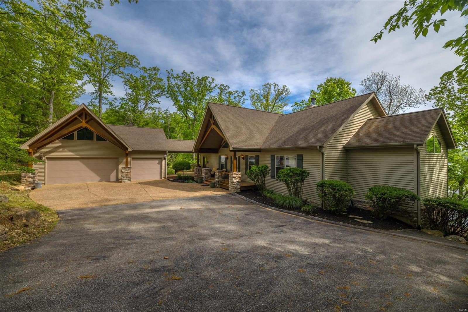 INNSBROOK ESTATES - Residential