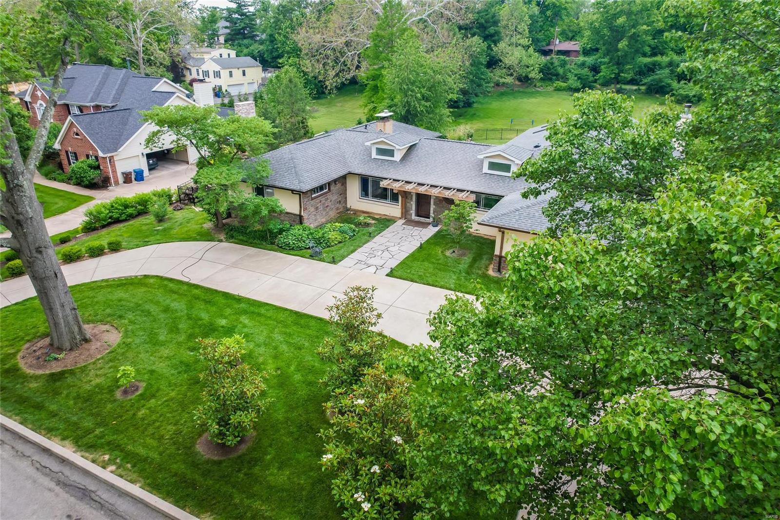 Arbor Acres - Residential