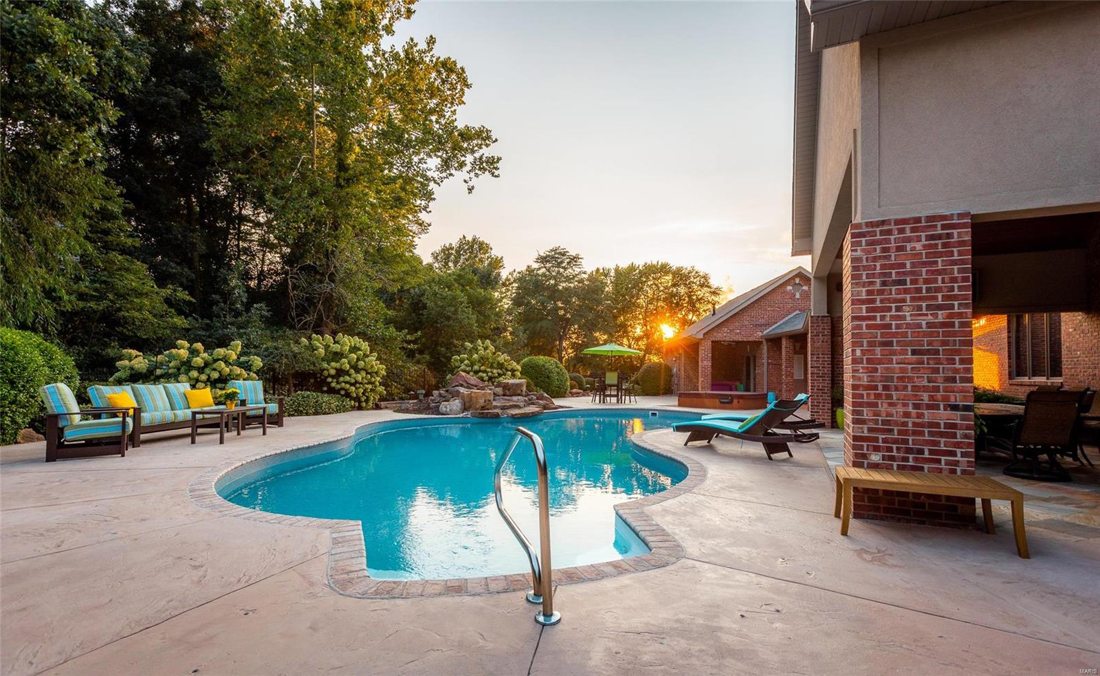 Rollingwood - Residential