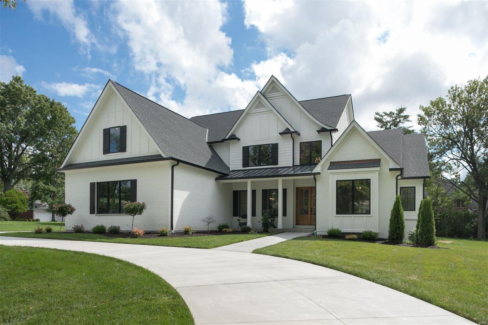 Beautifully situated on .93 acre corner lot in desirable Williamsburg sub, move-in ready new const awaits. Step into a grand 2-story foyer boasting wide 4" white oak finished flrs that expand 1st fl. Gorgeously designed w/finest quality, gourmet eat-in kitchen w/Wolf & Subzero appliances, under cabinet lighting, fl to ceiling custom cabinetry, a LG double-thick granite ctr island for 4 & stunning wet bar w/SS bev ctr. The open fl concept flows into great rm w/black granite surround fireplace & tastefully stained boxwood beam ceiling. Black trimmed Pella windows bring an abundance of natural light. Impressive woodwork, arched entries, & crown molding. 1st fl laundry w/built-in cubbies, 10'&12' main fl ceilings, wainscoted dining rm, study/office, & luxurious main fl master ste. Handcrafted iron stair railing leads to 2nd fl w/over-sized bonus space, 2nd fl laundry, 2 spacious bedrms w/jack-n-jill, & lg In-Law suite. Dup 20041883 Additional Rooms: Mud Room