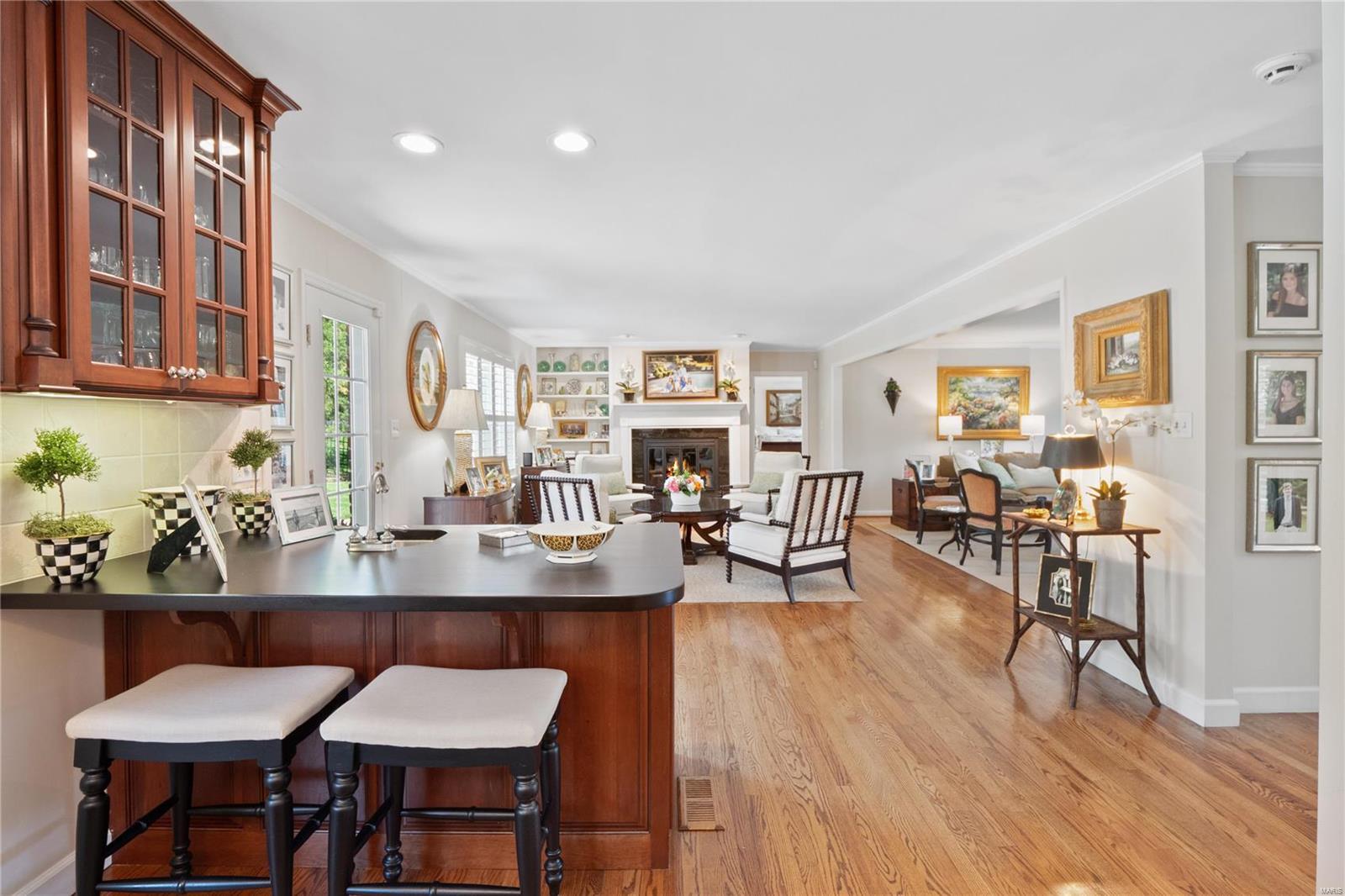 Berkley Manor - Residential