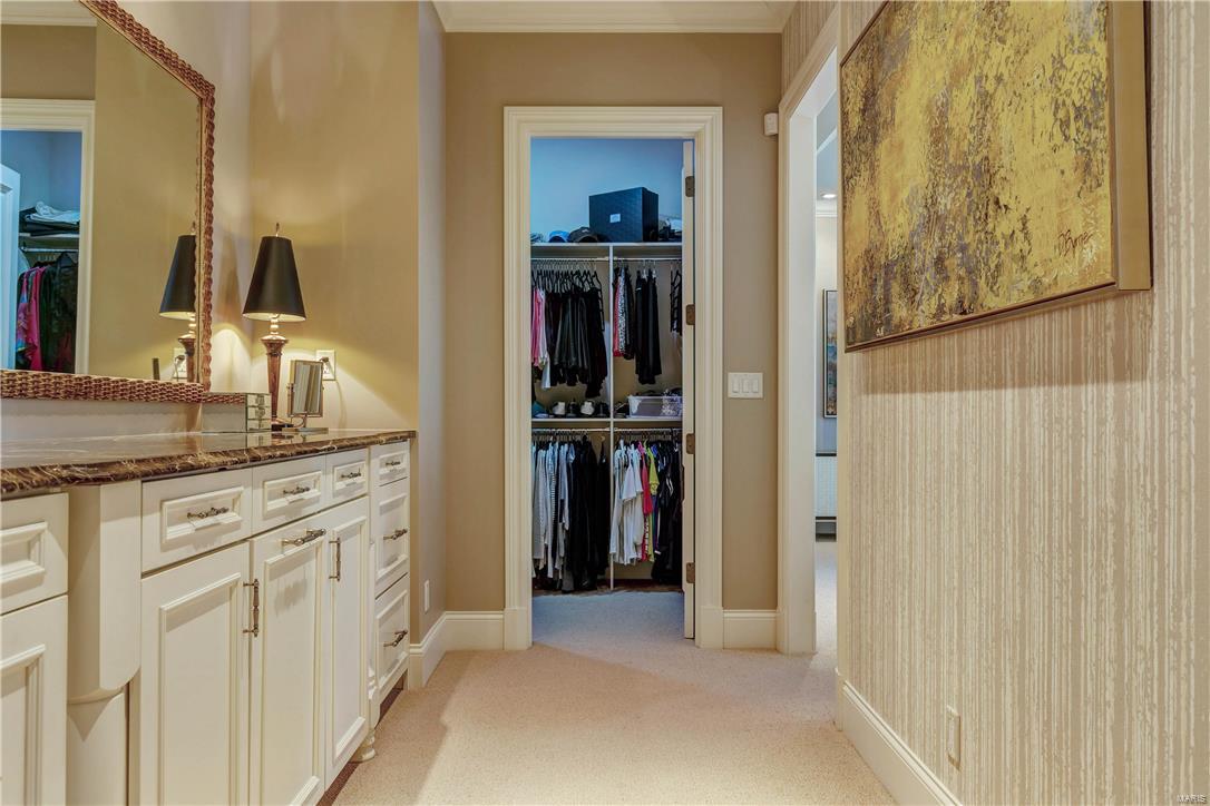 Lynnbrook - Residential
