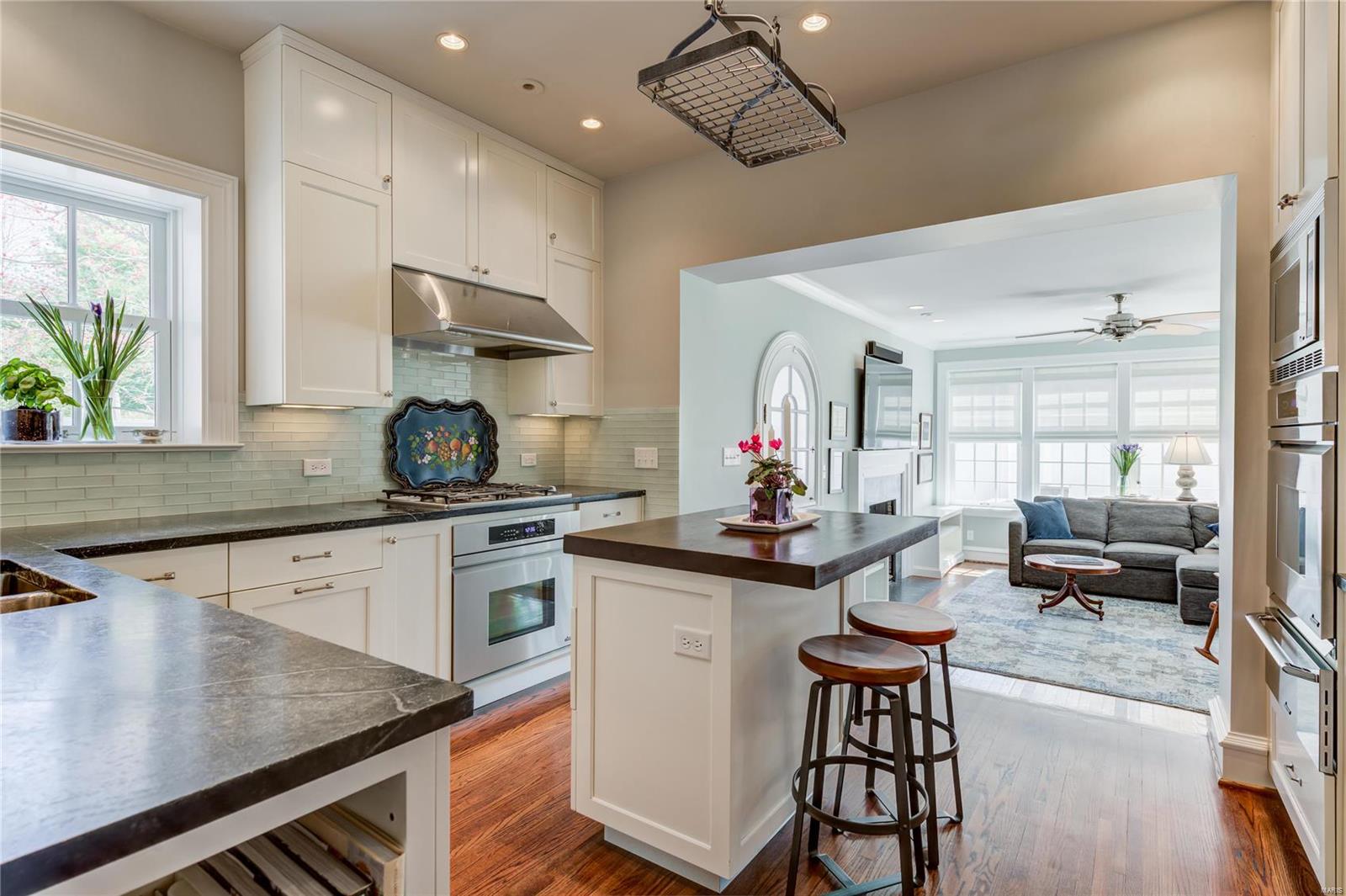 Country Club Place - Residential