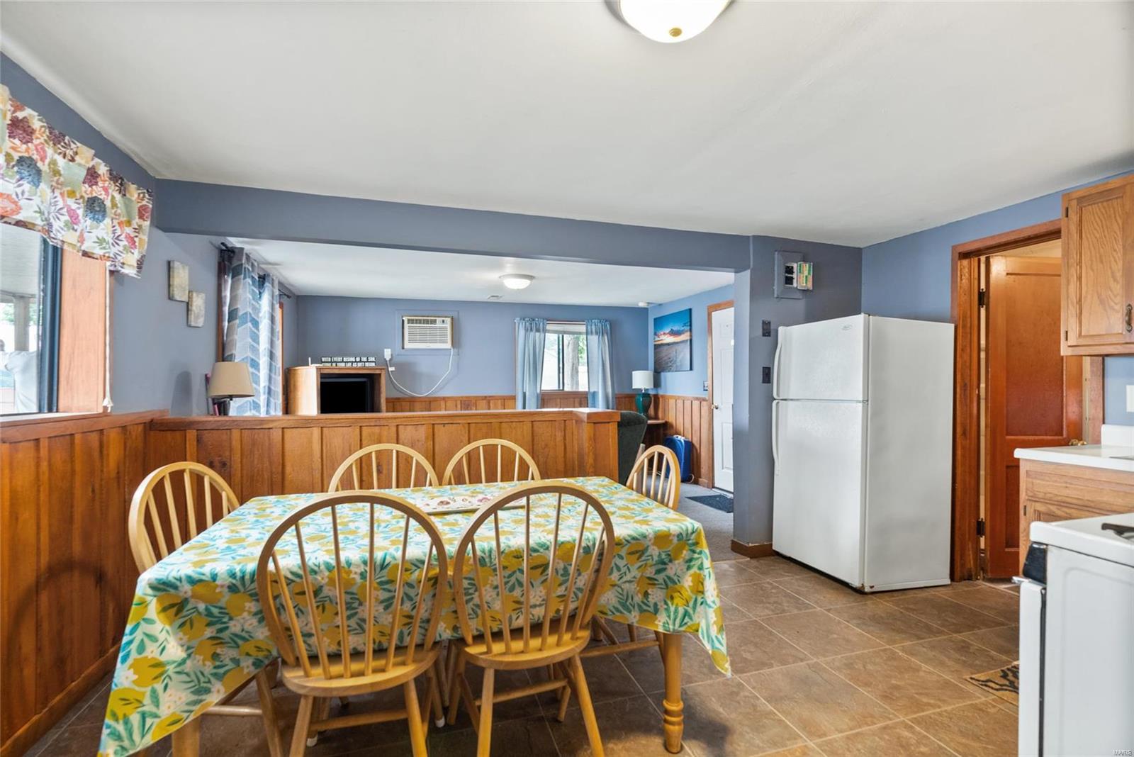 Blue Haven - Commercial Sale