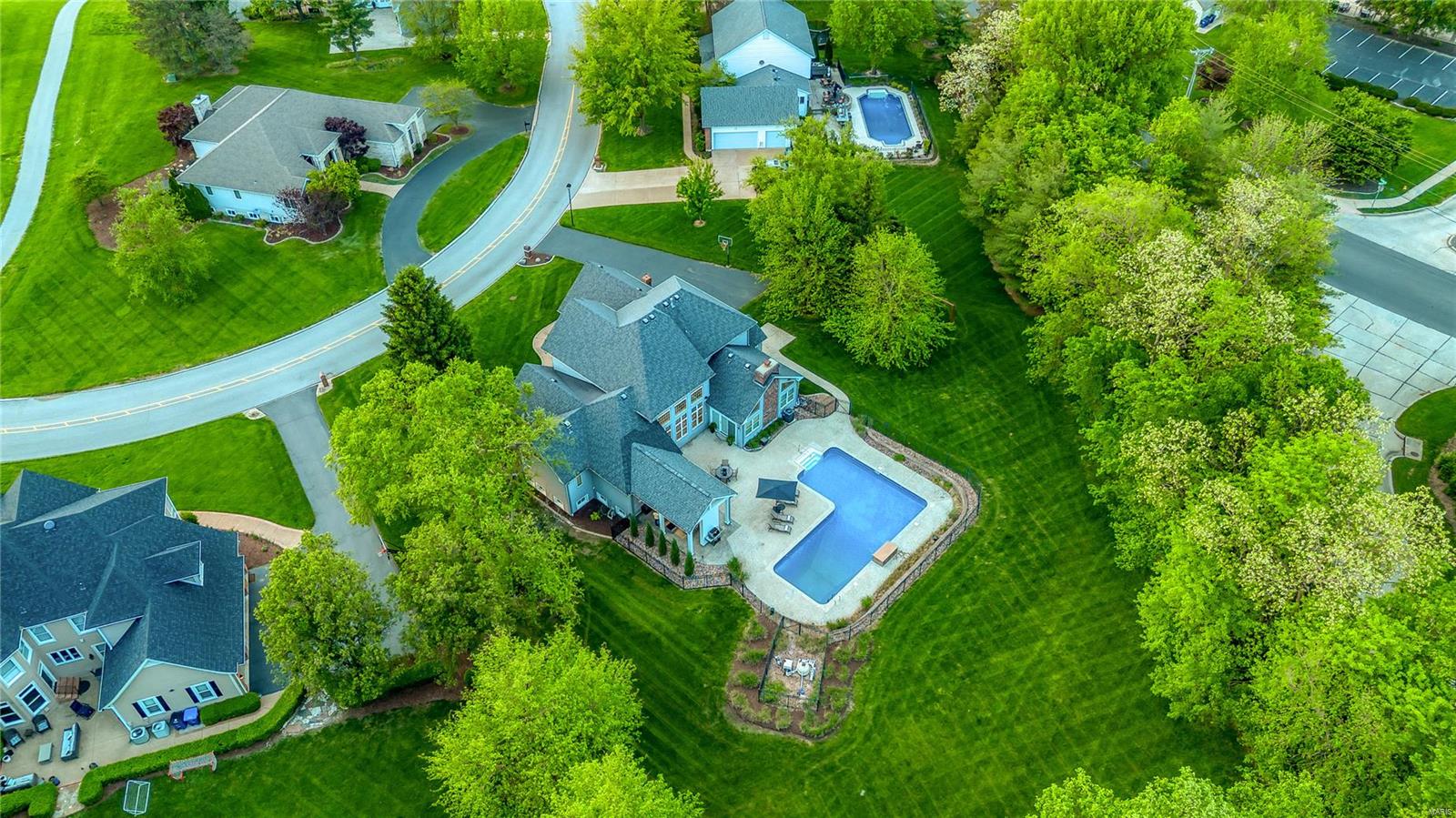 Whitmoor Country Club #102 - Residential