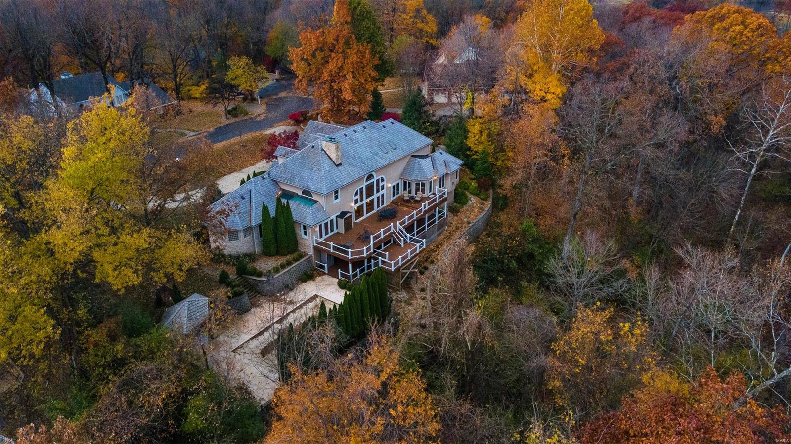 Country Club View 1st Add - Residential