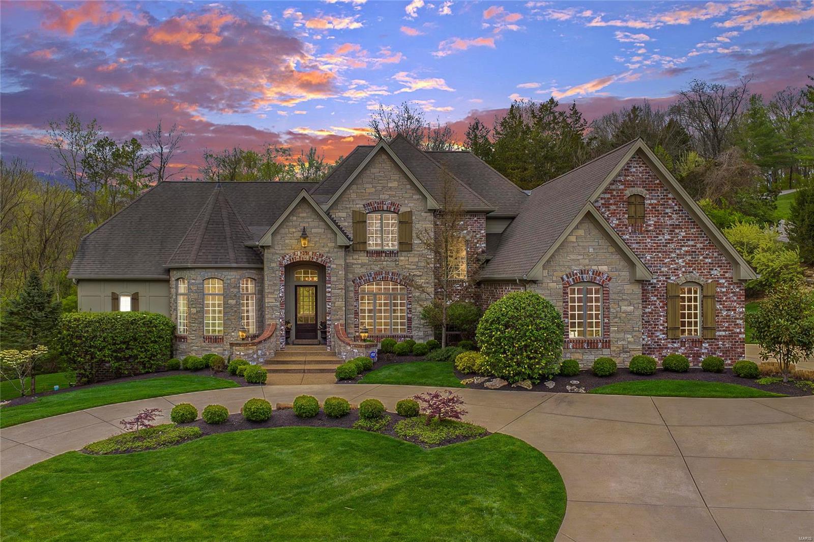 Shepard Oaks - Residential