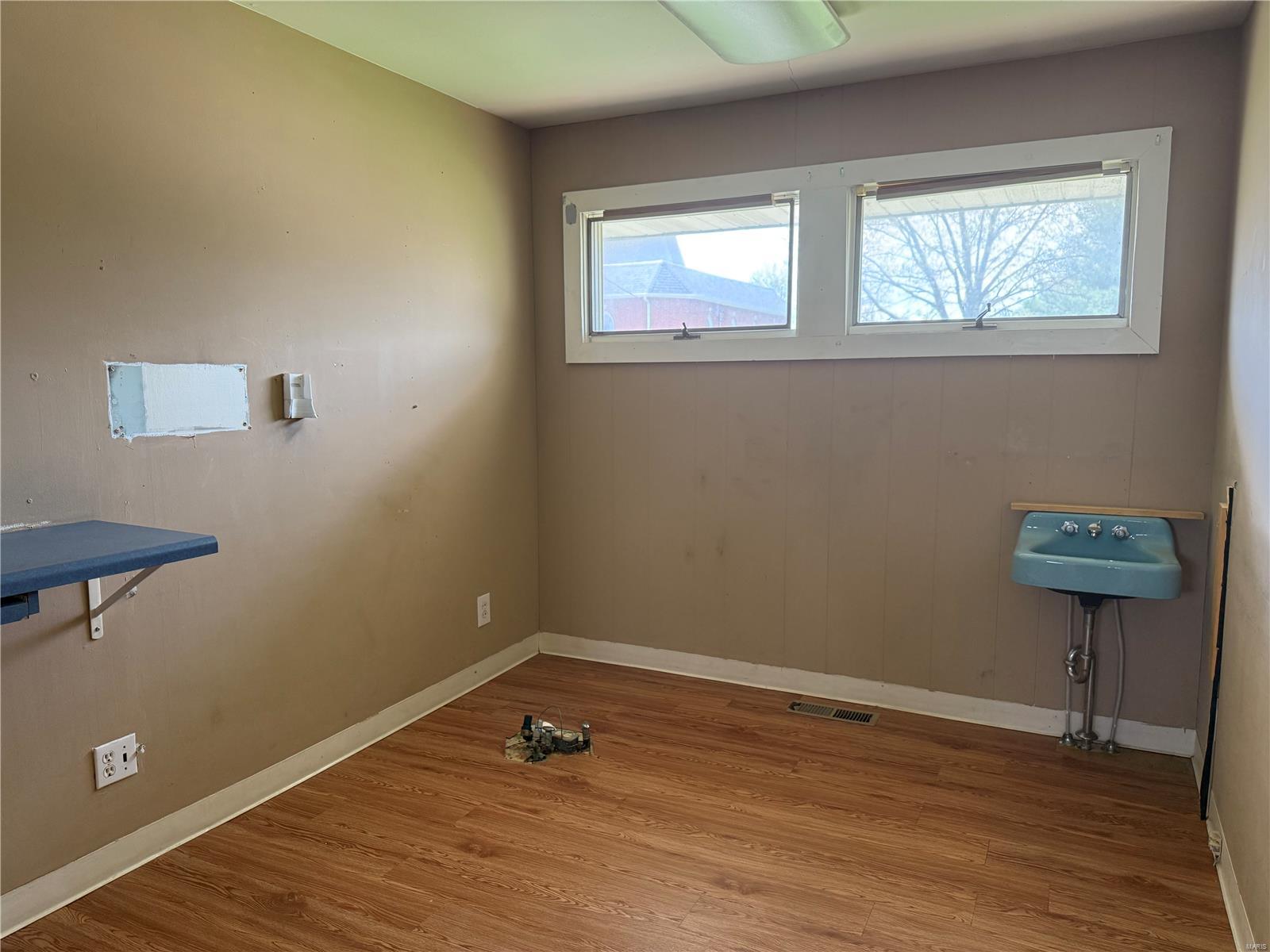 N/A - Commercial Sale