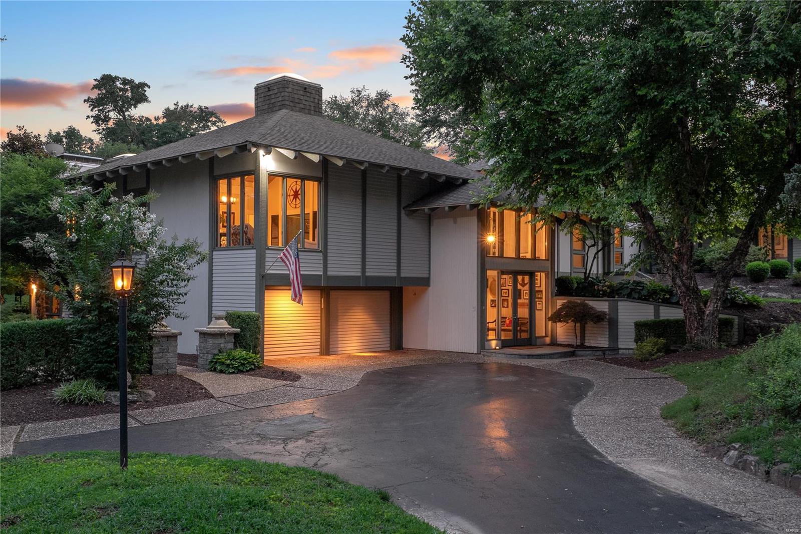 Stunning Burton Duenke built -current owners have renovated & updated extensively.  Dramatic two story glass entry leads to soaring, beamed ceilings. Gorgeous gallery separates bedroom wing from rest of house. Master bedroom features fireplace & French doors leading to pool, 23'x11' master bath has separate limestone vanities w/many custom cabinets, large shower w/multiple heads, linen closet & walk in custom closet. Upper bedroom suite has balcony overlooking pool & beautiful private grounds. Gourmet kitchen boasts enormous 8.6’x6.6’ center granite island & surround, custom cabinetry & high end appliances. Adjacent hearth room is perfect place to gather. Backyard/pool area has multiple gathering/entertaining areas including covered patio. Gunite pool is 20'x40' & has been completely updated. Built-in shed w/garage door is perfect place for tools/yard equipment/pool supplies.*Please note there is a discrepancy between the county tax record and surveyors lot size of 69,427 sq ft.