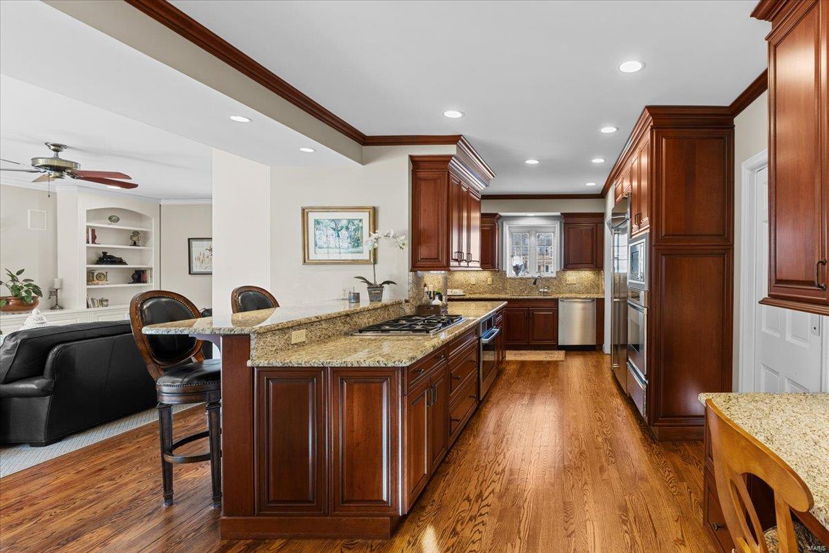 Loren Woods - Residential