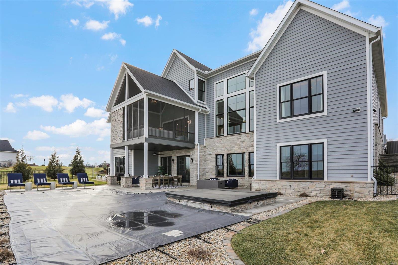 Hawthorne Hills - Residential