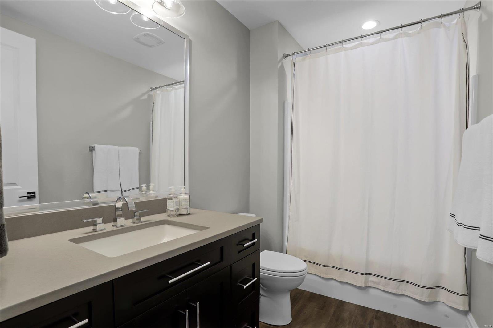 Hawthorne Hills - Residential