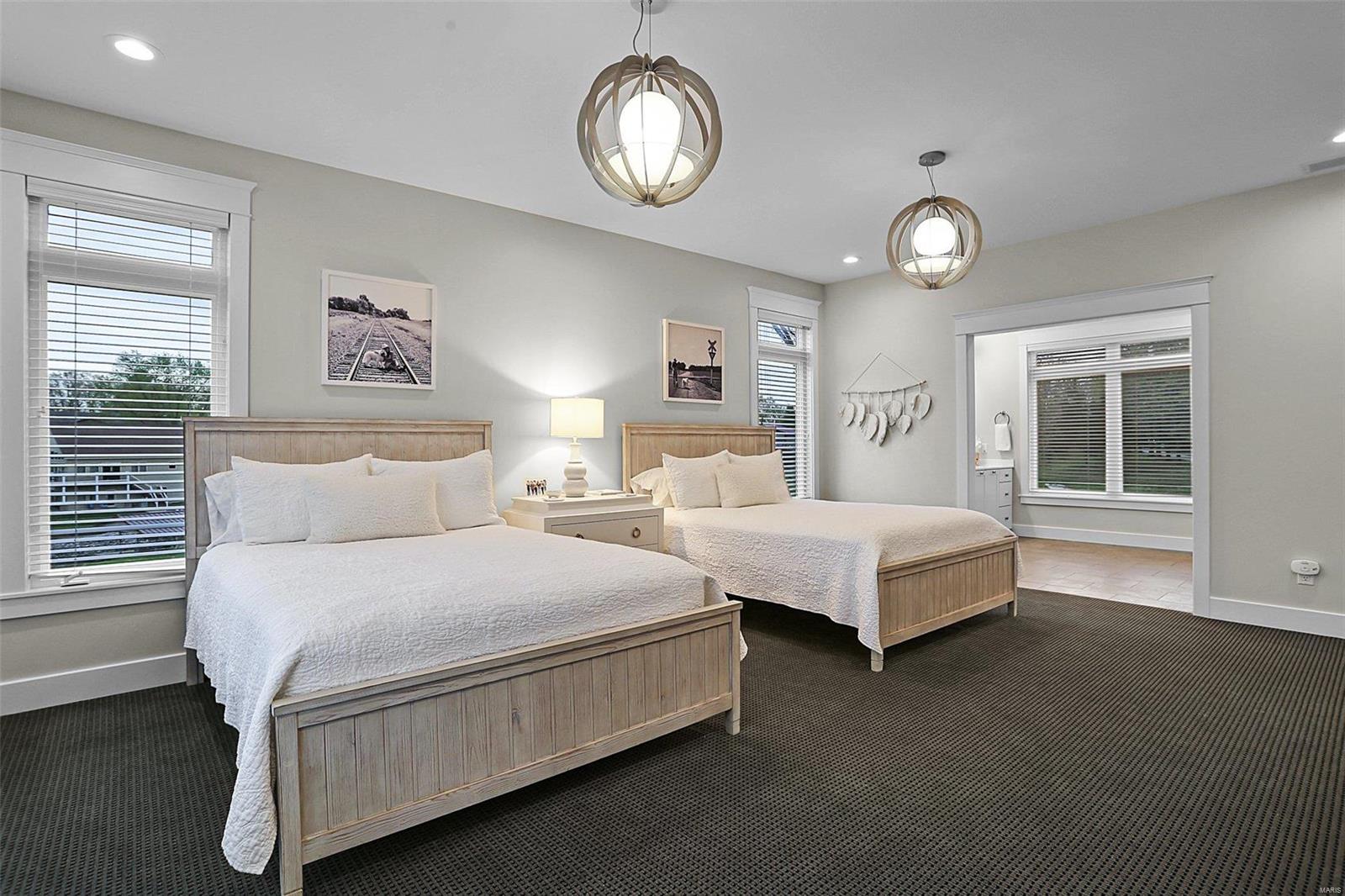 Whispering Oaks Estates - Residential