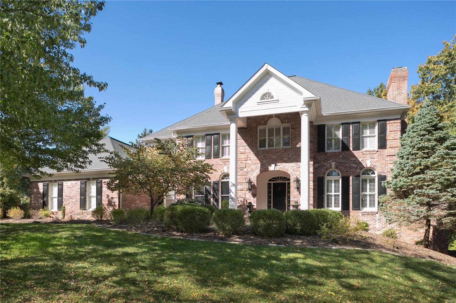 Exceptional 4Bd/5Bath 2-Sty Town&Country home boasts over 6400 sqft of total living space situated on a 1.49 acre corner lot. Main Flr features: 2-sty foyer, formal dining w/updated butler's pantry, den w/FP, updated wet bar, spacious family rm w/gas FP, updated kitchen w/white cabinets, stainless steel appliances, built-in beverage center, quartz countertops & backsplash, lrg center island w/seating adjoined vaulted hearth rm w/gas FP & built-in bookcases, hardwood flrs, 1st fl laundry. 2nd Flr features: lrg master suite w/his & her walk-in closets & updated bath w/Jacuzzi tub, 2 bds w/jack-n-jill bath, & 1 en-suite Bd w/walk-in closet. Walk-out LL features: bedroom/exercise room, 2nd kitchen/bar area, full bath, living rm w/FP, & game area. Add'l Features: Screened-in porch, deck w/raintight underdecking, oversized 3-car garage w/WifI openers, dual staircases, updated baths & light fixtures, alarm, sprinklers, saltwater pool, Nest thermostats, & Ring doorbell. Mason Ridge Elementary.
