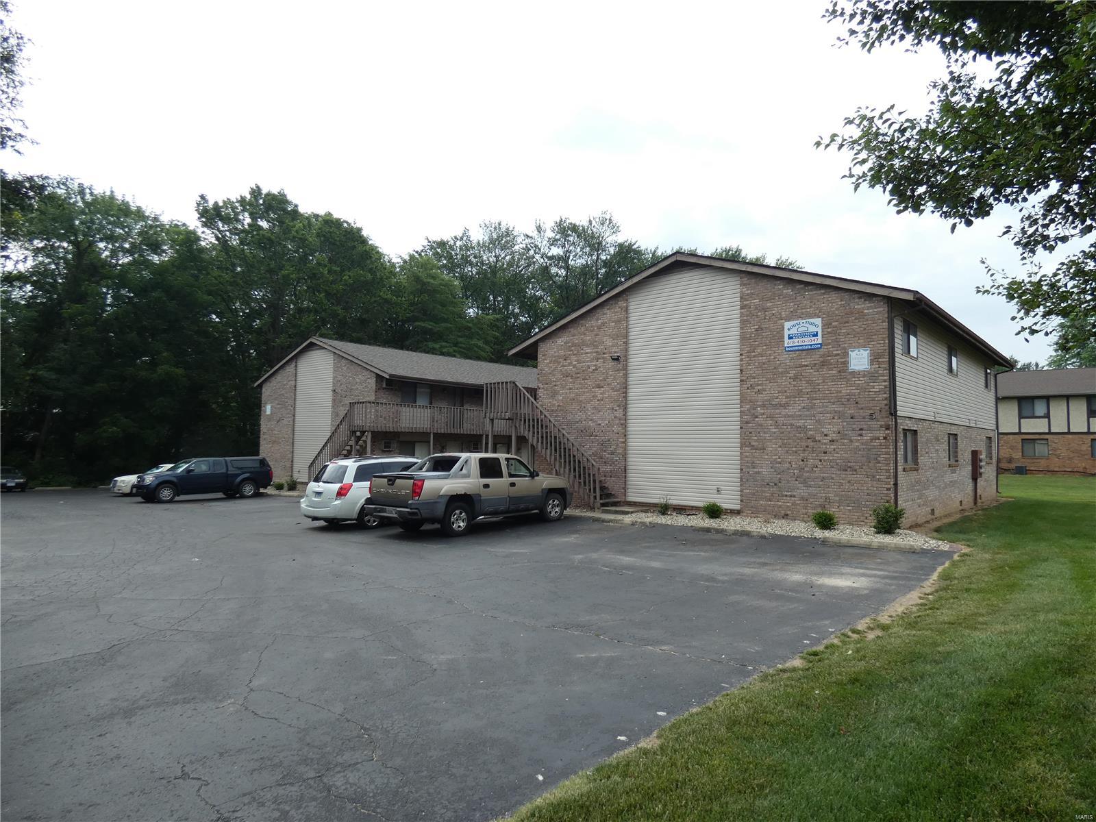 Lindbergh Circle - Residential Income