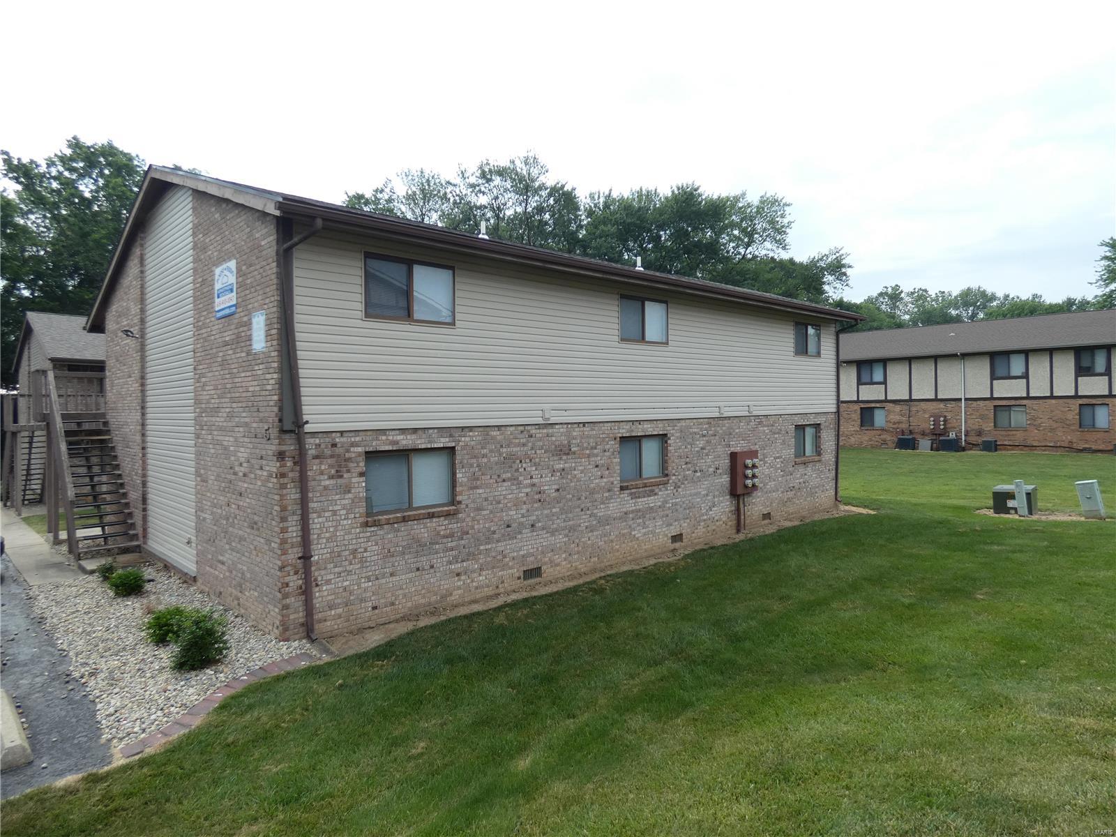 Lindbergh Circle - Residential Income