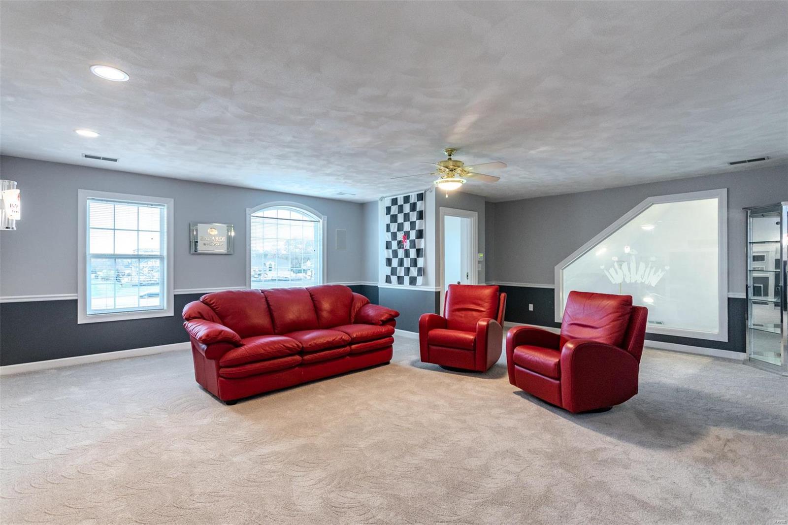 Systems Parkway - Commercial Sale
