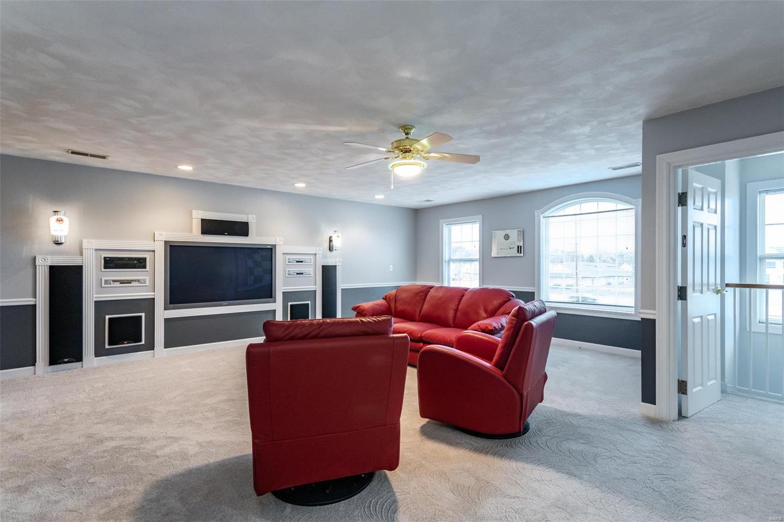 Systems Parkway - Commercial Sale