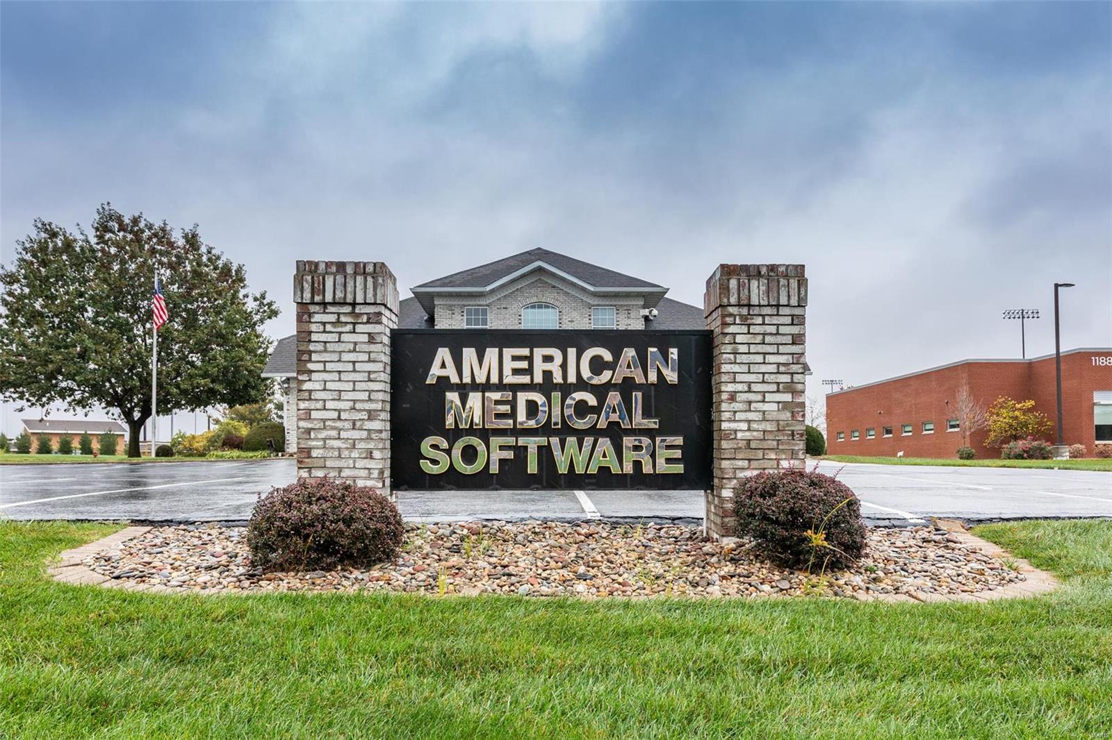 Systems Parkway - Commercial Sale