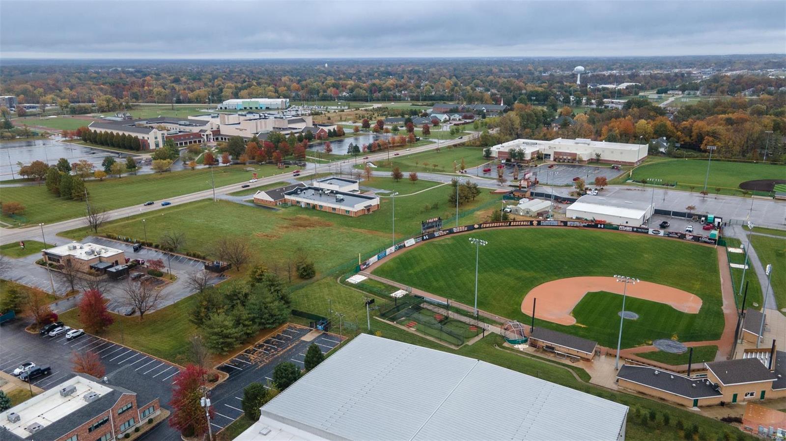 Systems Parkway - Commercial Sale