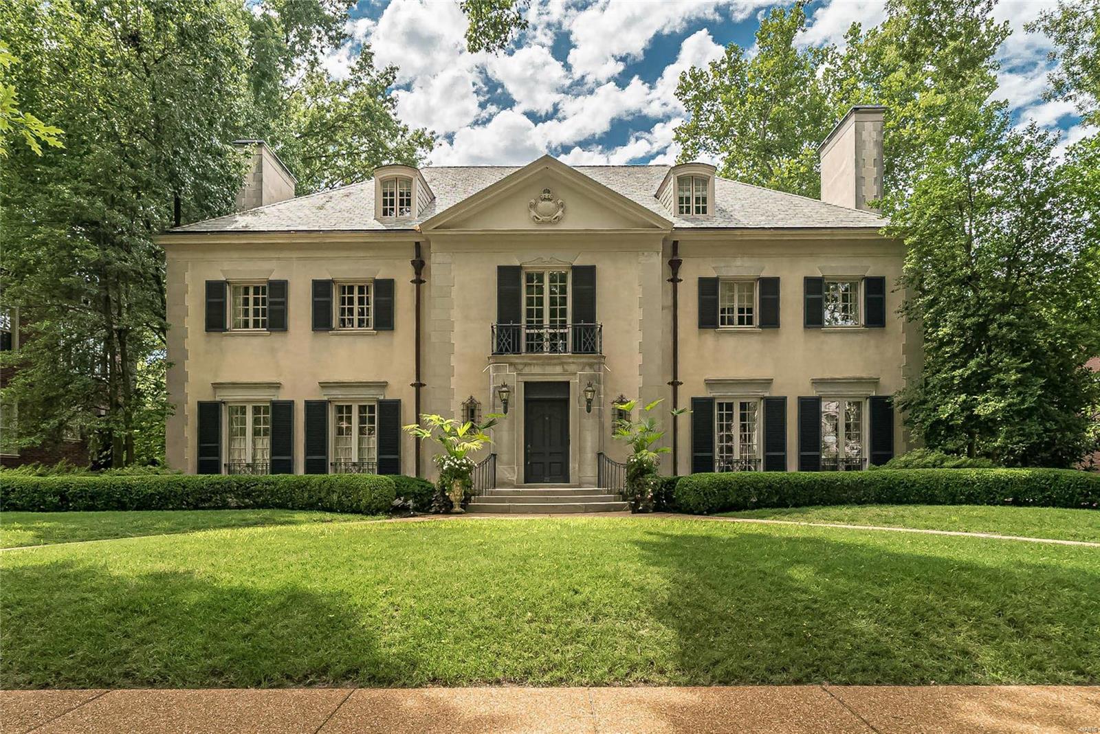 BACK ON MARKET, THROUGH NO FAULT OF THE SELLER
ALL CONTINGENCIES ON PRIOR CONTRACT WERE RESOLVED. BUYER HAD A CHANGE IN CIRCUMSTANCES.
Stunning historic home on Portland Place. New inground pool with serene landscaping. Updated living quarters above 3 car garage. Main house has 10 foot ceilings, 2 story striking entry hall, large eat-in kitchen with butlers pantry and breakfast room.
Second floor has luxurious primary bedroom with 2 large walk in closets and dressing areas, attached sitting room and home office space, plus seperate guest room with private ensuite bath.
Third floor has an enormous playroom with two bedrooms and full bath.
Lower level has 10 foot ceilings and is an unexpected surprise.
This home is spacious and stylish,but not caverous.
Exclude:  Dining Room chandelier Additional Rooms: Mud Room