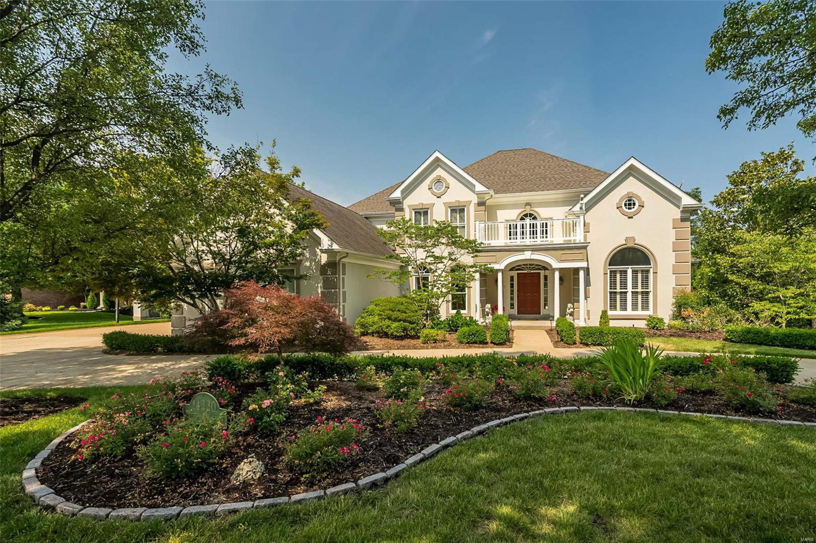 Manderleigh Of Town & Country One - Residential