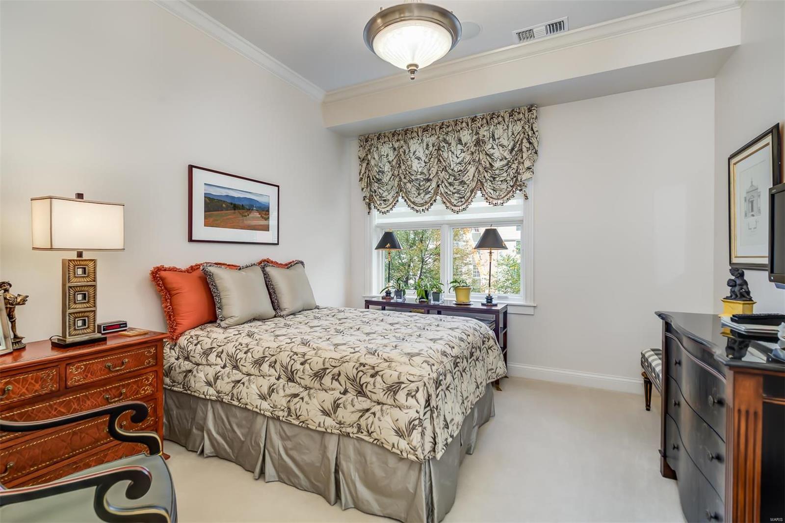 The Crescent - Residential