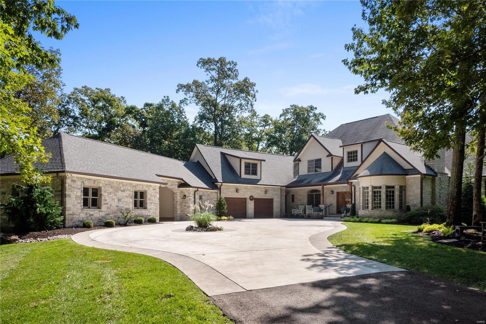 Sec 12 T 44 R 3 - Residential