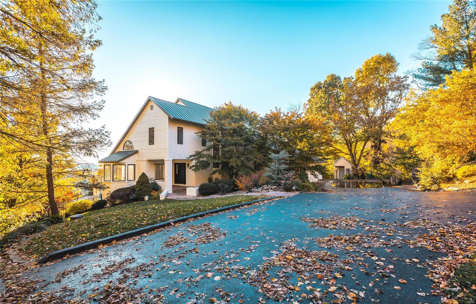 Stone Ledge Estates - Residential
