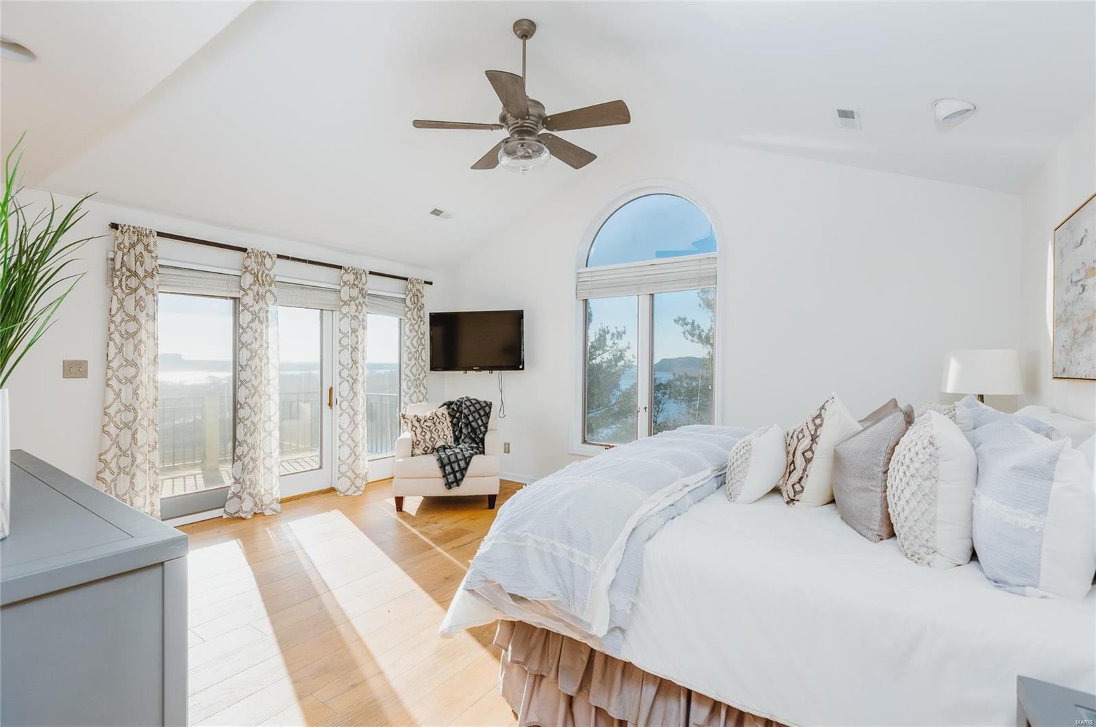Stone Ledge Estates - Residential