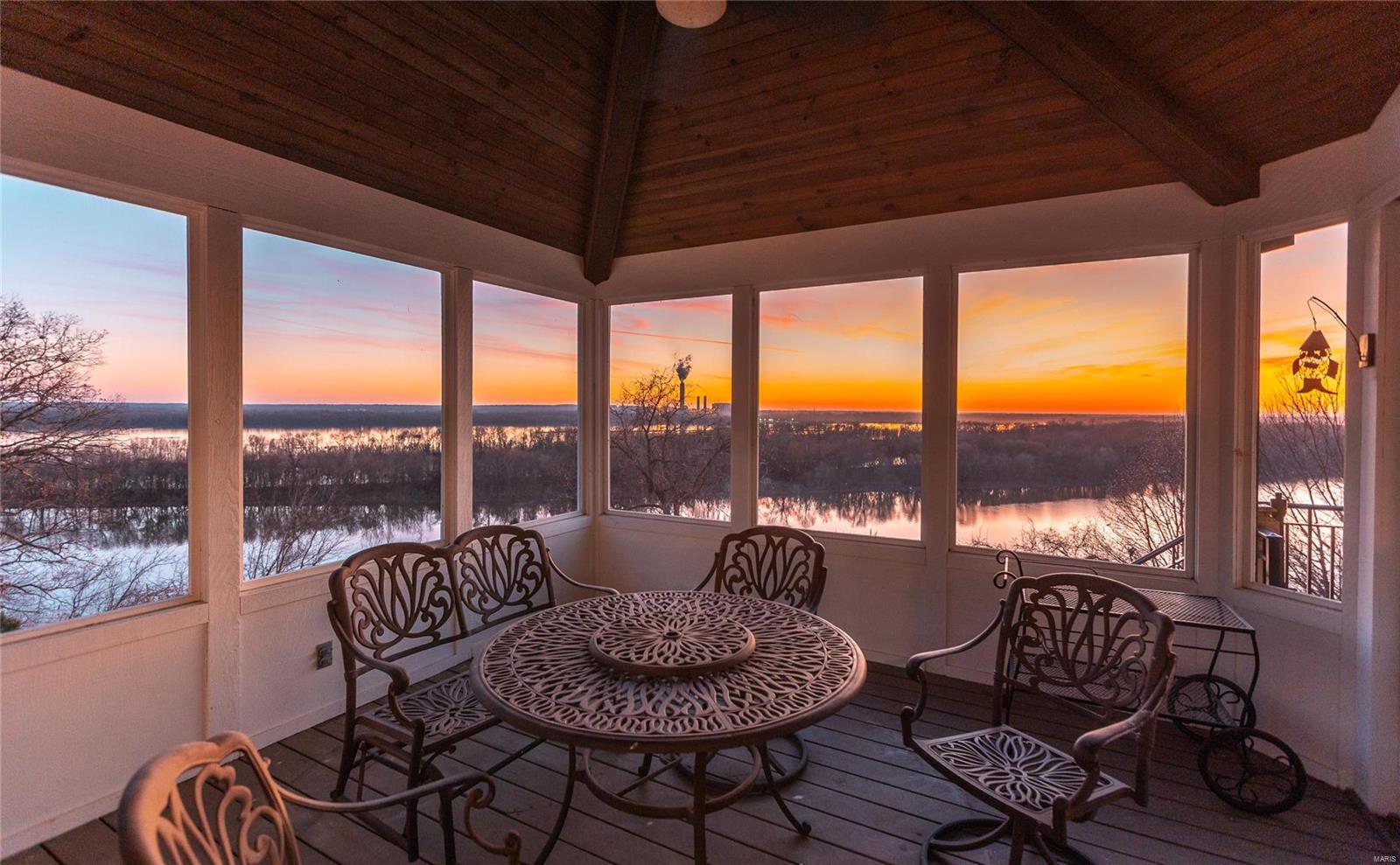 Stone Ledge Estates - Residential
