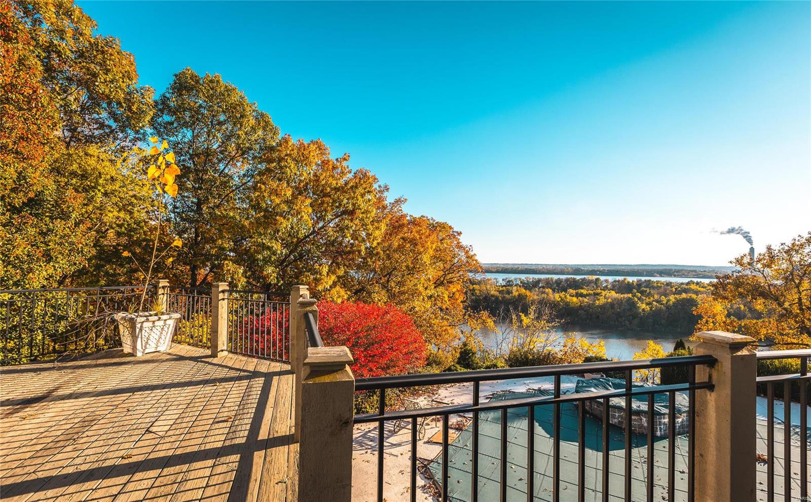 Stone Ledge Estates - Residential
