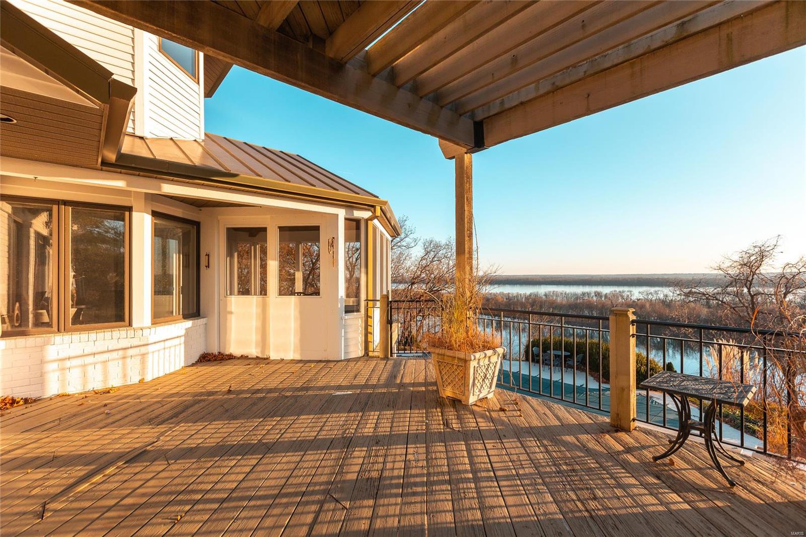 Stone Ledge Estates - Residential
