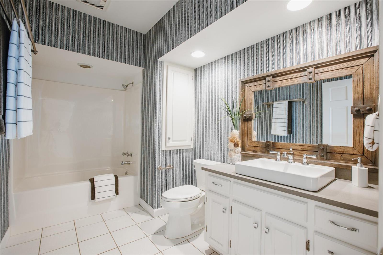 Stone Ledge Estates - Residential