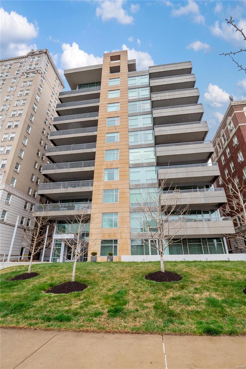 The ultimate in luxury living can be found in this fabulous completely renovated CWE condo in premier full service building. Private elevator access to unit's foyer leads to amazing open floor plan w/10' ceilings and floor to ceiling windows. Large living room opens to dining room area, kitchen and den w/access to outdoor 23' X 9' covered terrace. The sleek open kitchen is gorgeous w/large center island, Wolf/Bosch/Subzero appliances, Marcus contemporary cabinets and quartzite counters. Luxurious primary suite offers large bedroom, amazing Poliform custom closet built-ins w/internal lighting and spectacular artfully redesigned primary bath w/top quality finishes. The den was reconfigured w/room doubling as a media room or guest suite living area. Guest suite was also reconfigured w/Poliform wardrobe and sensational new bath w/top quality finishes. Long list of other updates include new half bath, wood floors, lighting, HVAC, in-unit laundry, etc. This is a must see breathtaking unit! Location: City, End Unit