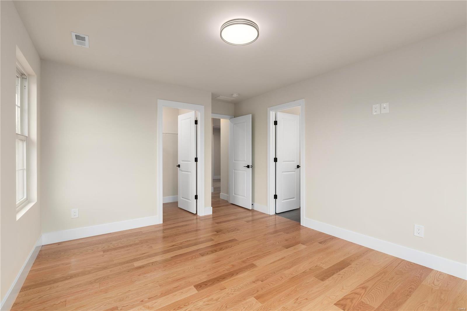 high School Place - Residential