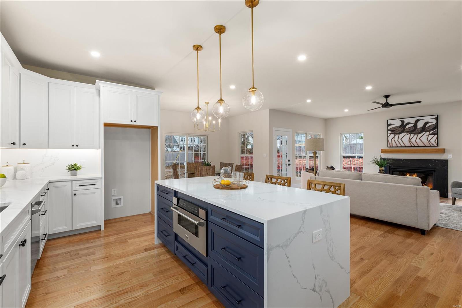 high School Place - Residential