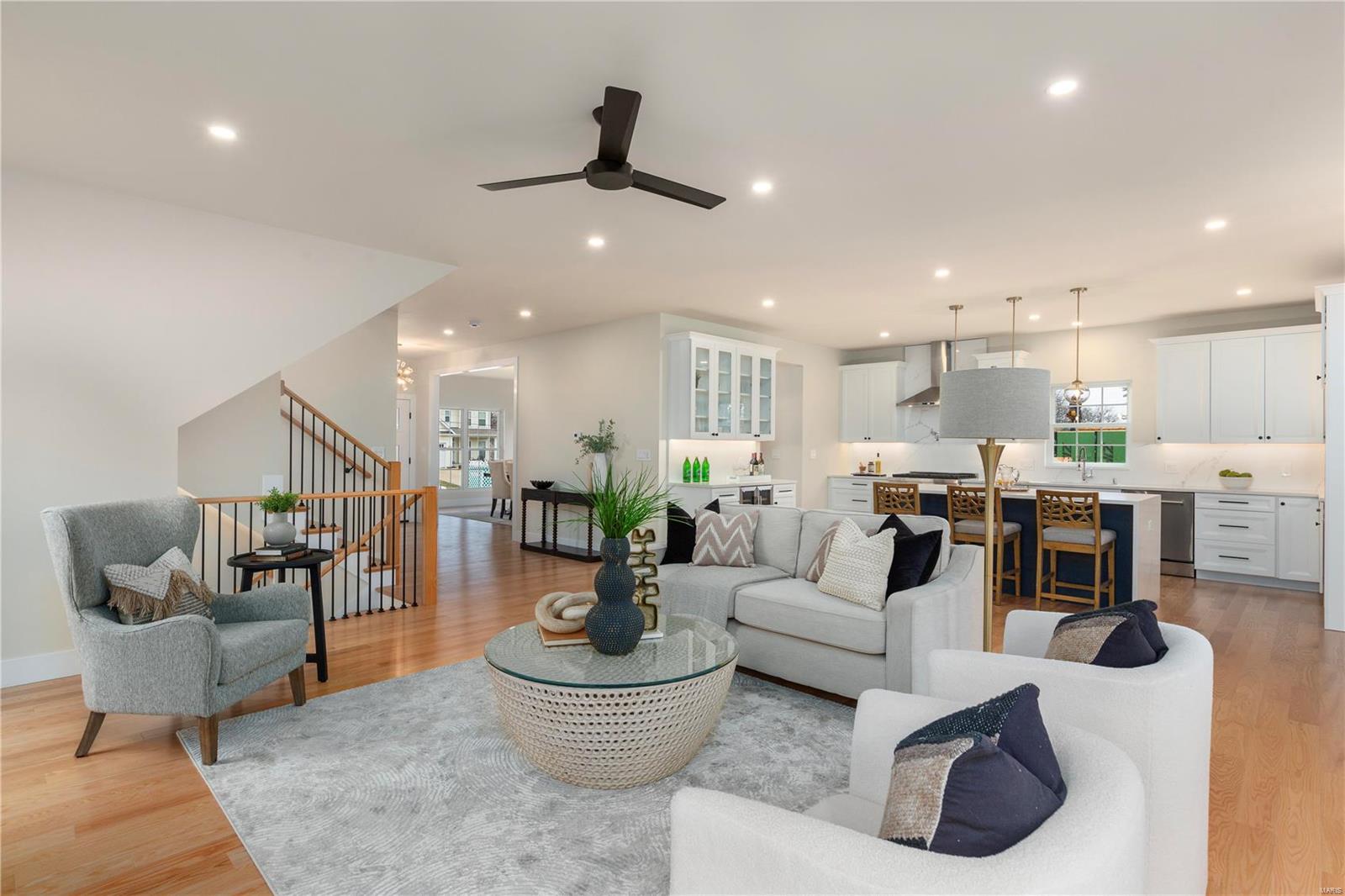 high School Place - Residential