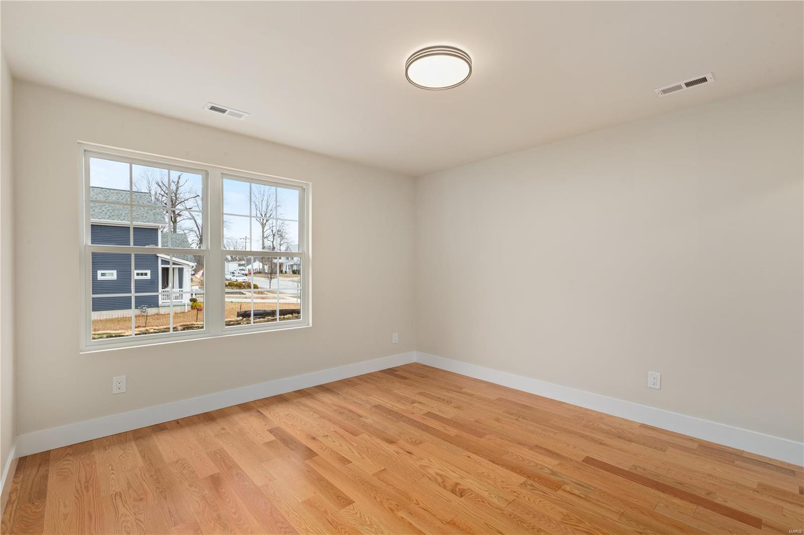 high School Place - Residential
