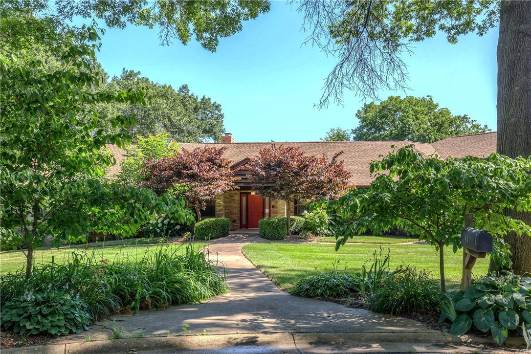 Bellerive Country Club Grounds - Residential