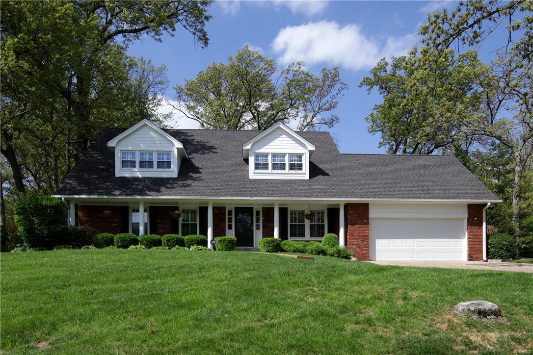 Chic & sophisticated and better yet, updated from top to bottom!  With designer decor, rich wood floors ,custom lighting, vaulted ceilings and open floor plan...this home is a fabulous find!  The hearth room/kitchen with dramatic vaulted ceiling and see thru gas fireplace adjoins the large family room. The chef's kitchen is a dream come true to anyone who loves to cook. With the eat-in island w/bar style seating this is perfect for any entertaining event, as well as a quiet evening at home. The  spacious main floor master suite with spa-like bath, his and her walk-in closets,and plantation shutters is a serene retreat after a hectic day. Formal dining room with custom built-ins, den and large family room complete the main floor.
 Three spacious bedrooms upstairs.  Finished lower level with recreation area and built-in bookcases, additional bedroom with full bath.  Top it off with in-ground pool and outdoor barbecue entertainment area...your friends & family will never leave!