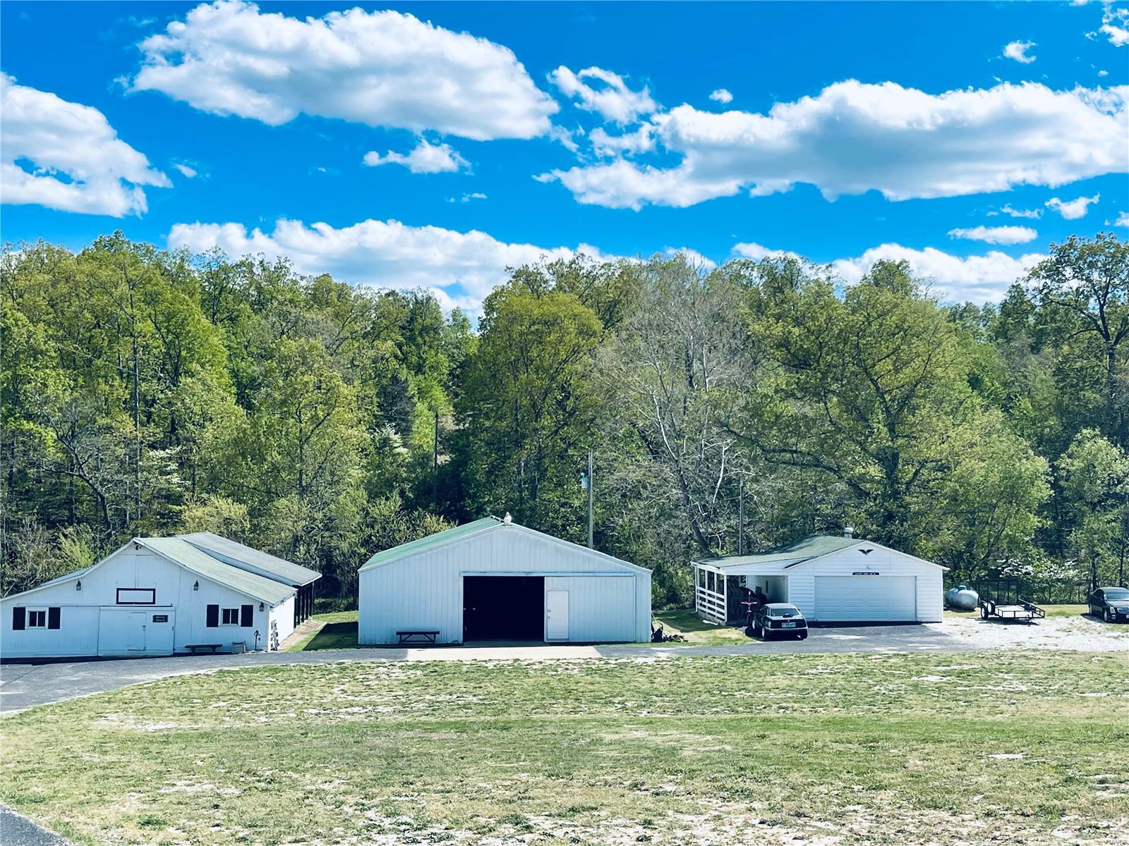Northwest Qr - Farm