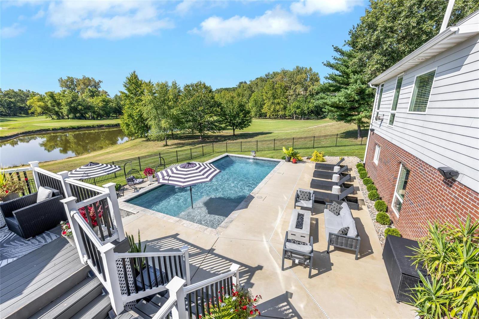 Fox Creek - Residential
