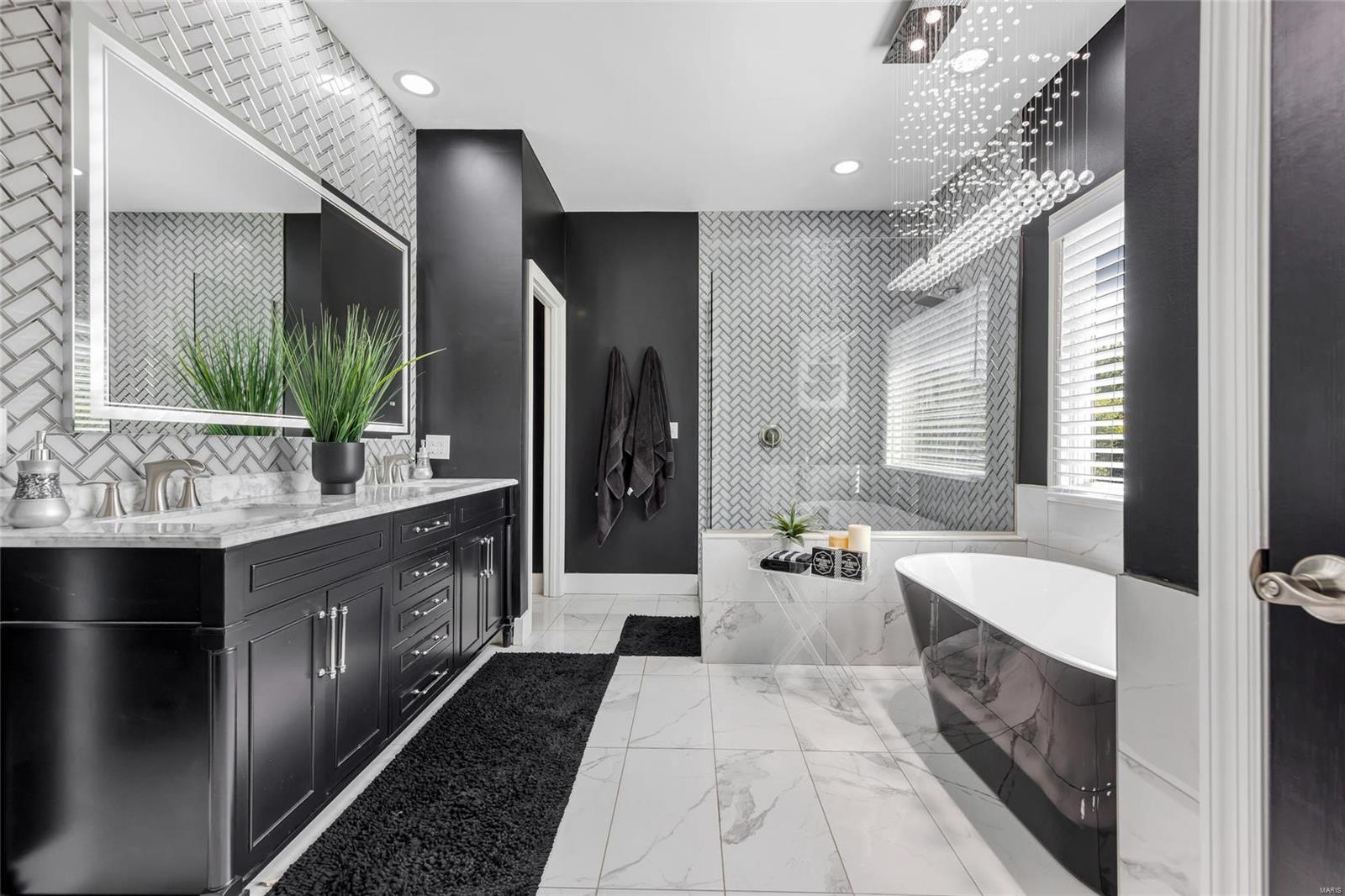 Fox Creek - Residential