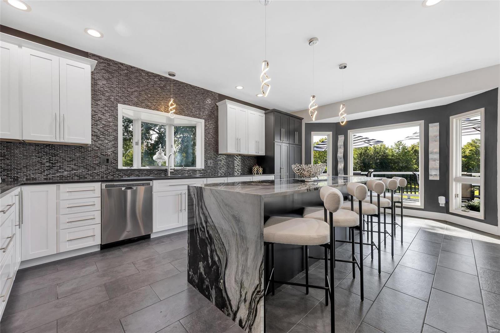Fox Creek - Residential