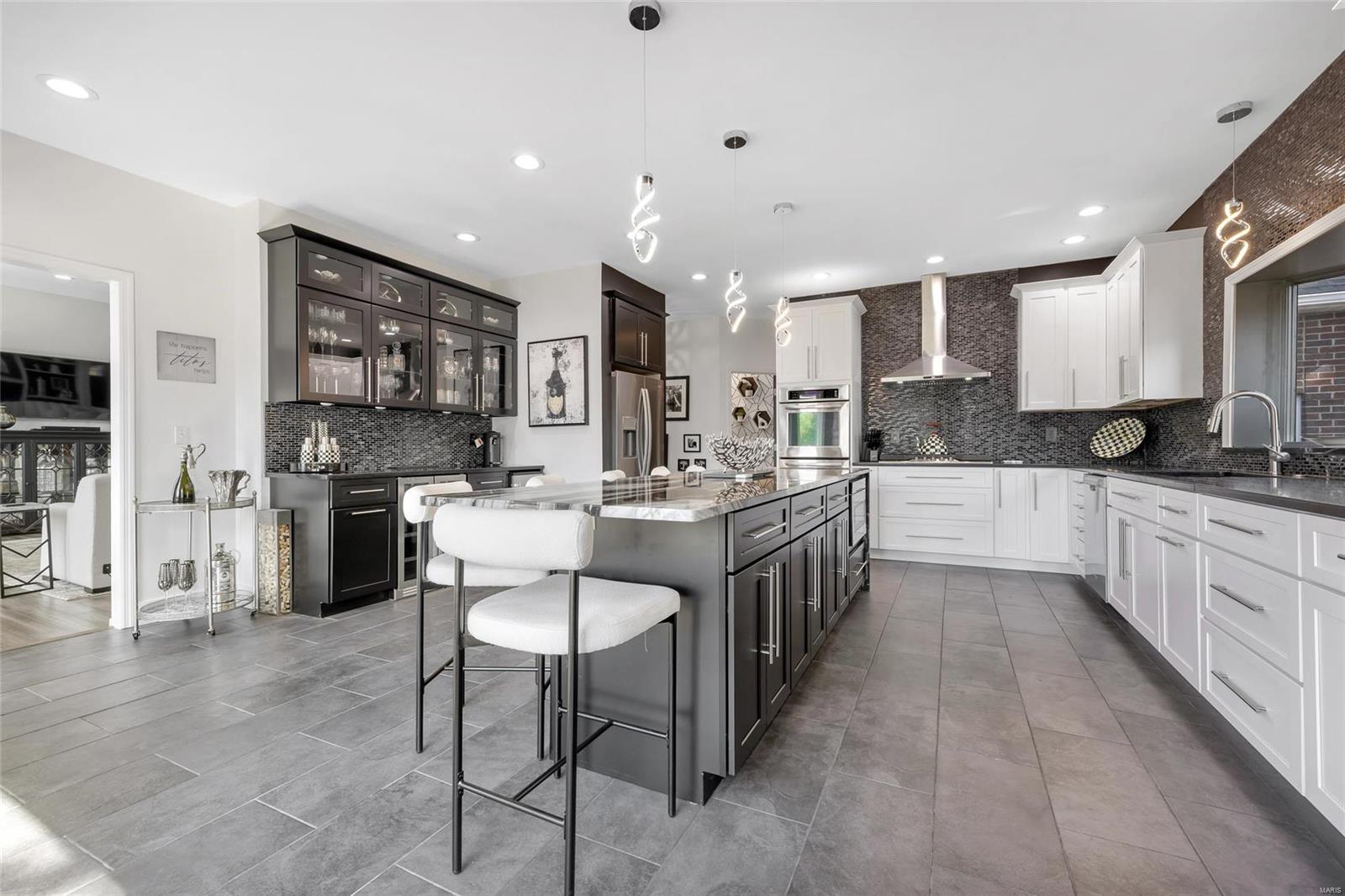 Fox Creek - Residential