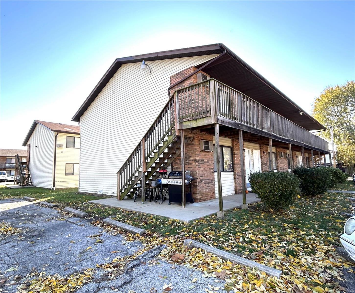Devonshire 2nd Add - Residential Income