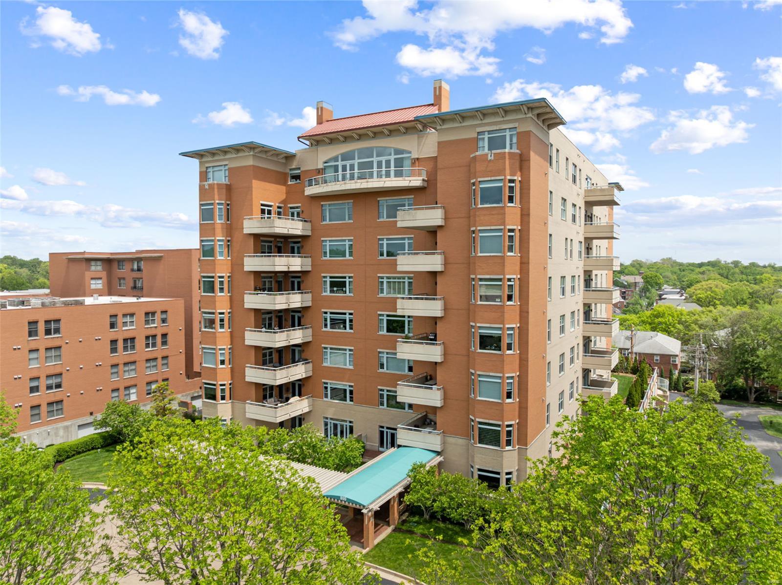 Residence At 800 S Hanley A Condo - Residential